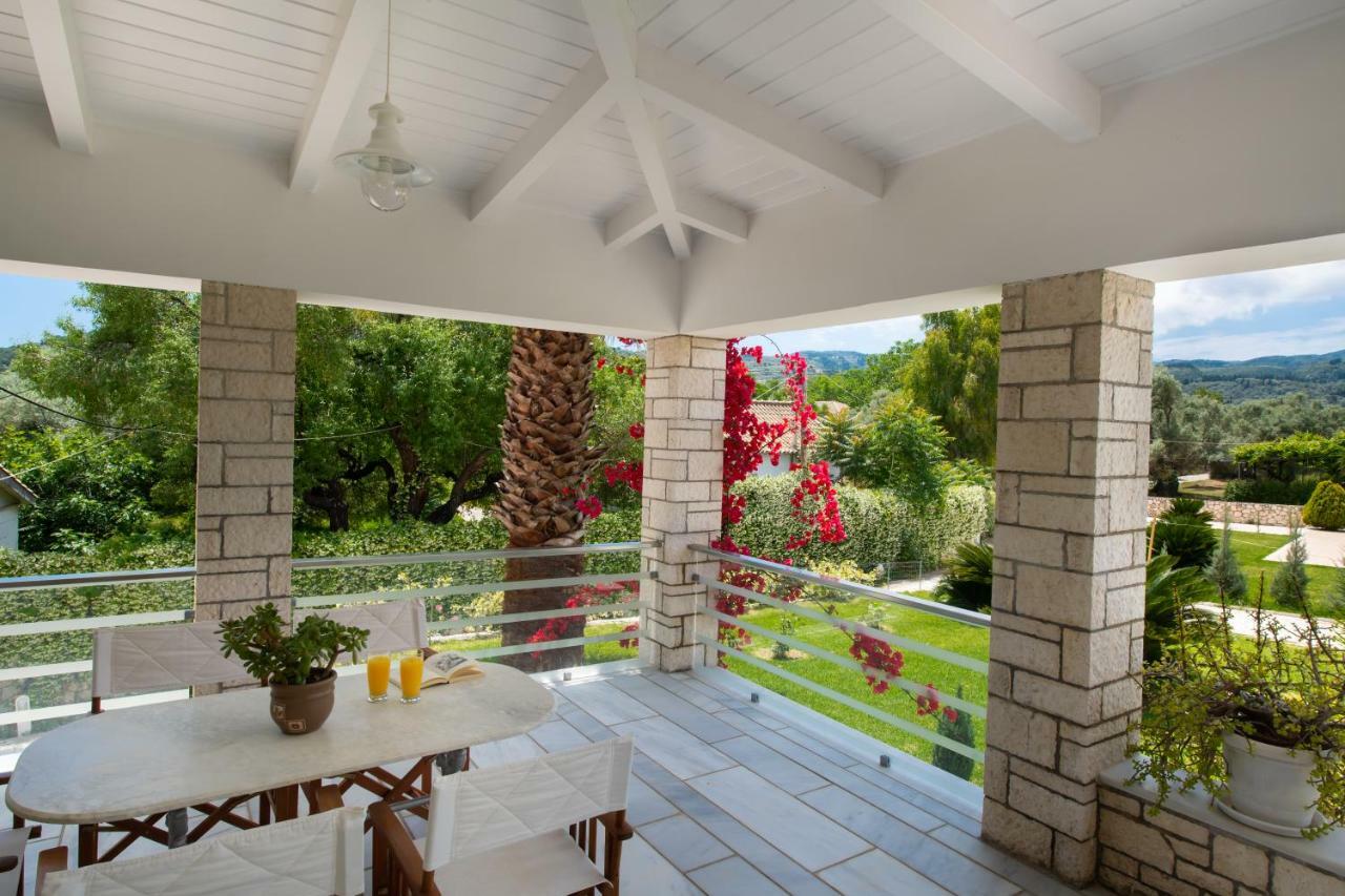 Violet Luxury Villa Kalligoni Extérieur photo
